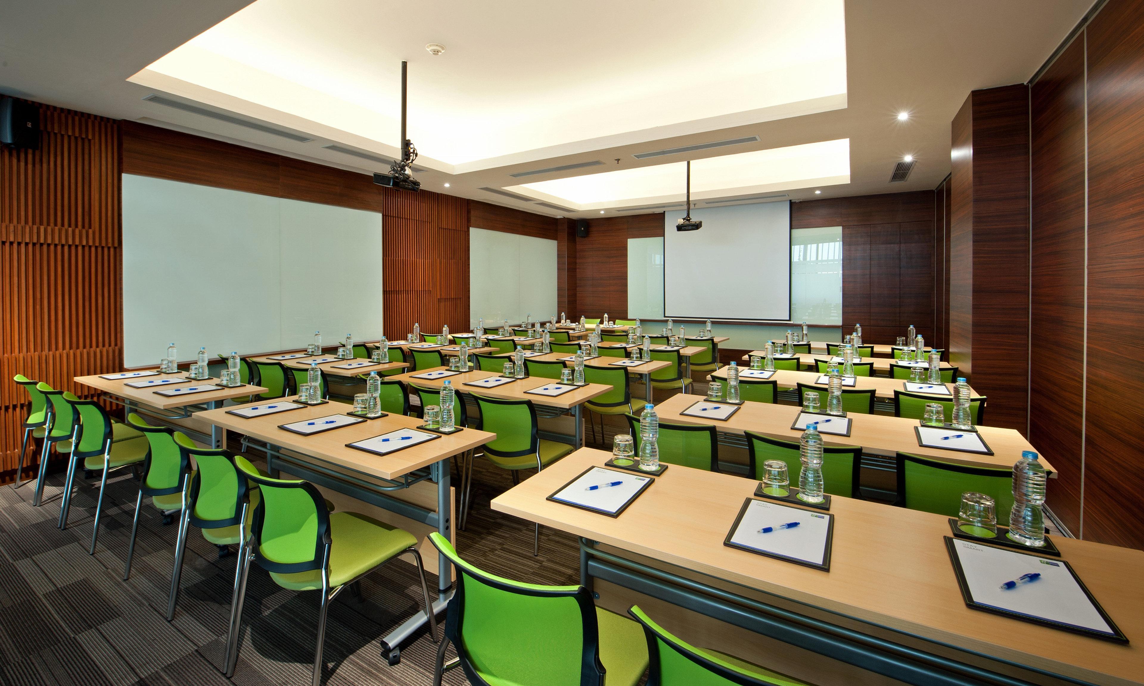 Holiday Inn Express Semarang Simpang Lima By Ihg Экстерьер фото