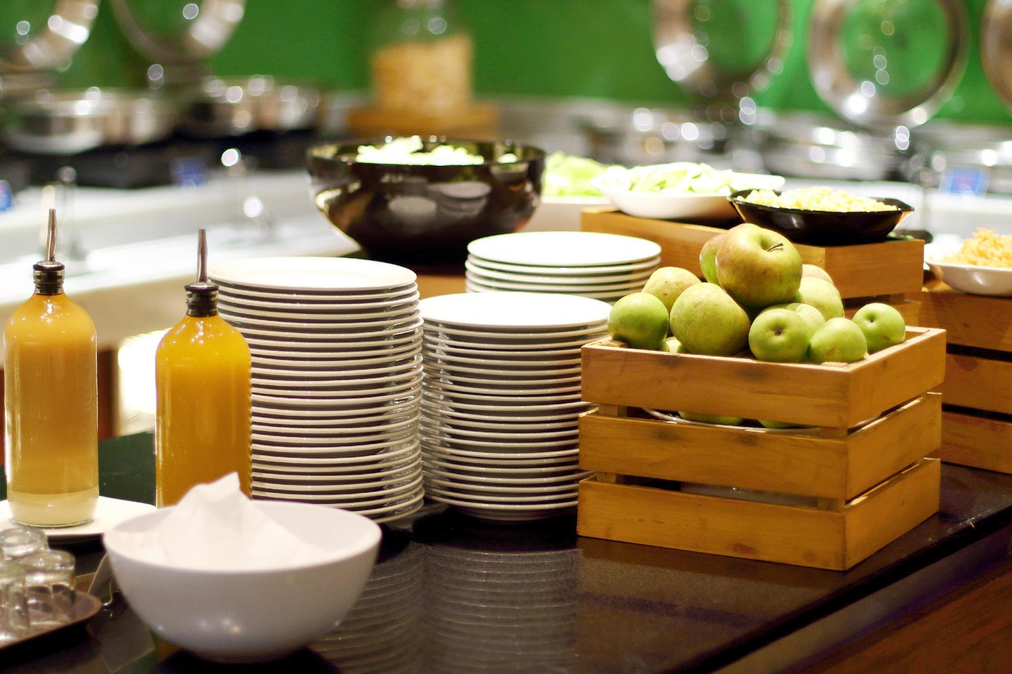 Holiday Inn Express Semarang Simpang Lima By Ihg Экстерьер фото