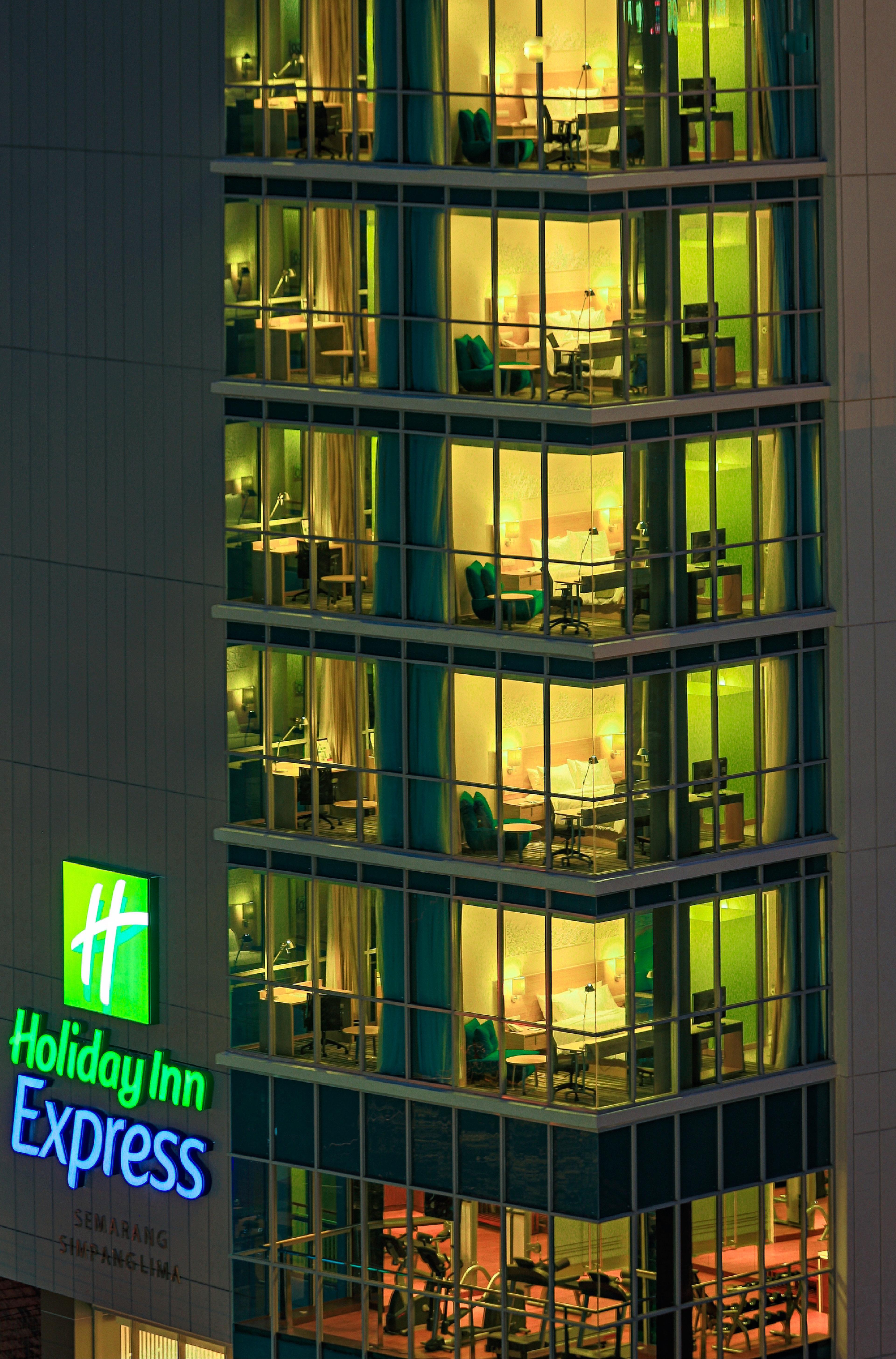Holiday Inn Express Semarang Simpang Lima By Ihg Экстерьер фото